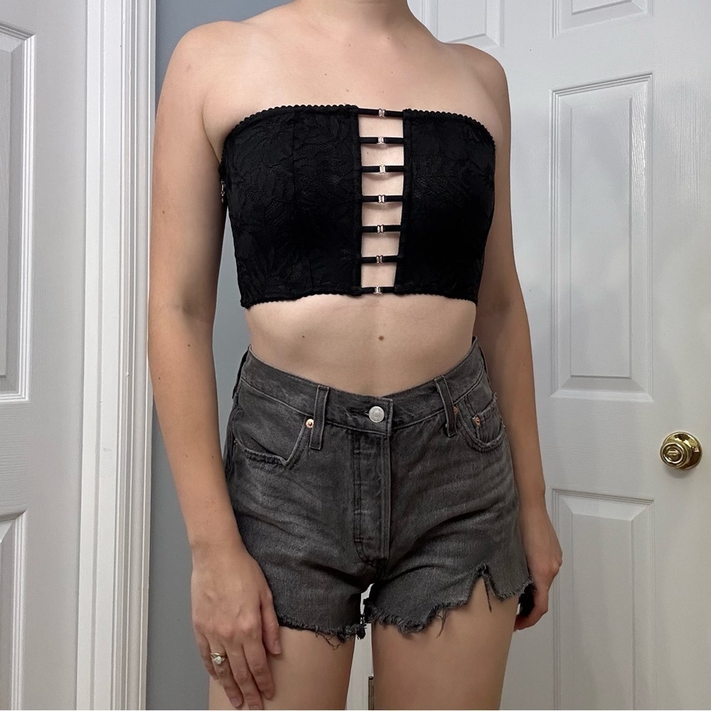 Victoria’s Secret Corset Top Bandeau Black Lace Coquette Sexy Cut Out Size Small